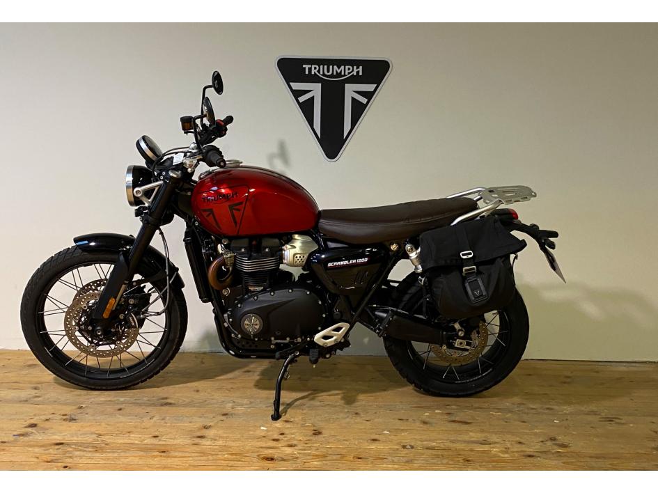 TRIUMPH SCRAMBLER 1200 X